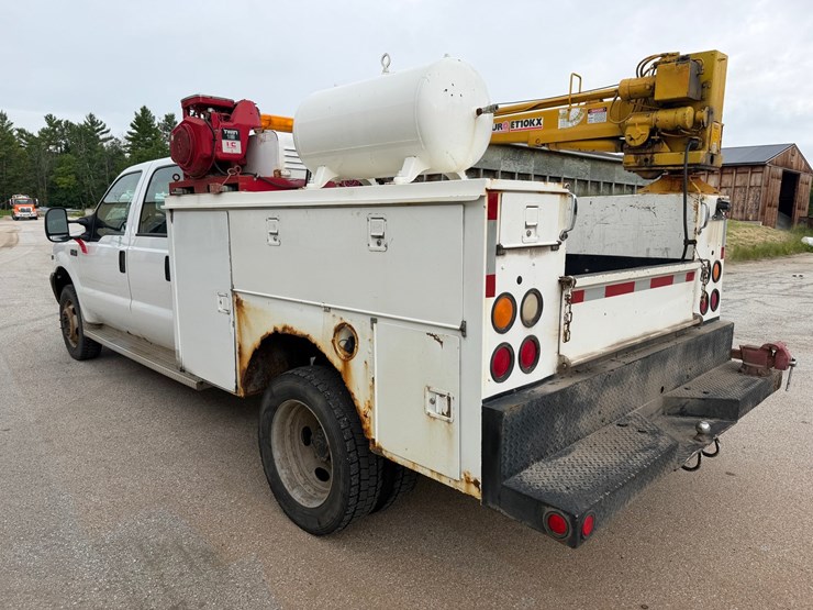 2001-ford-f450-image-3