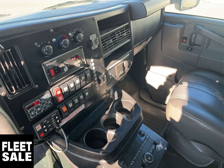2017-chevrolet-express-s/a-ambulance-image-15