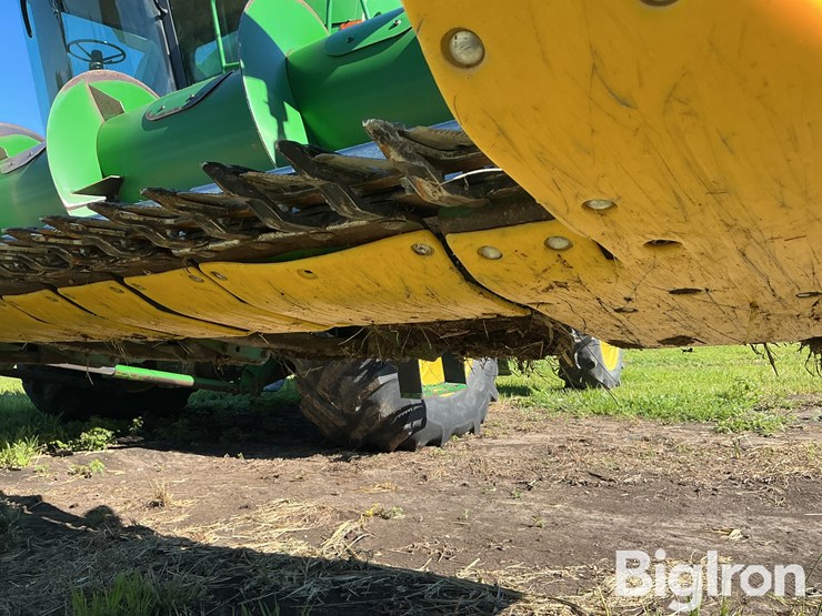 2007-john-deere-630f-image-10