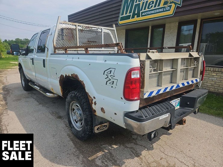 2011-ford-f350-image-9