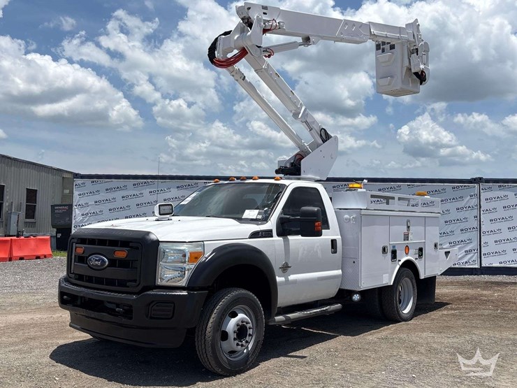 2016-ford-f550-image-1