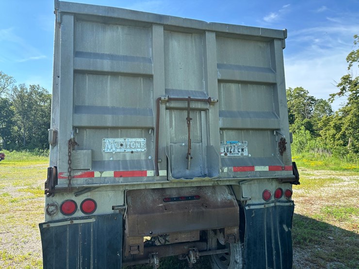 #2216-•-1978-montone-28'-end-dump-semi-trailer-image-29