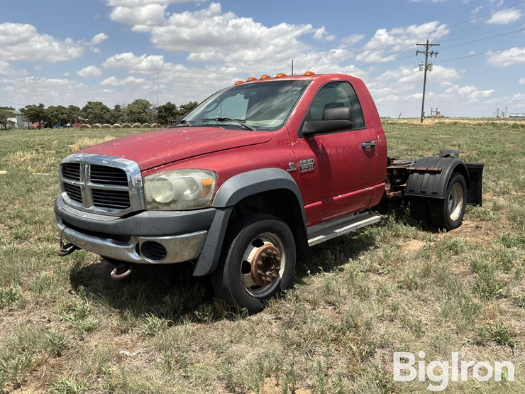 2009-dodge-ram-5500-image-1