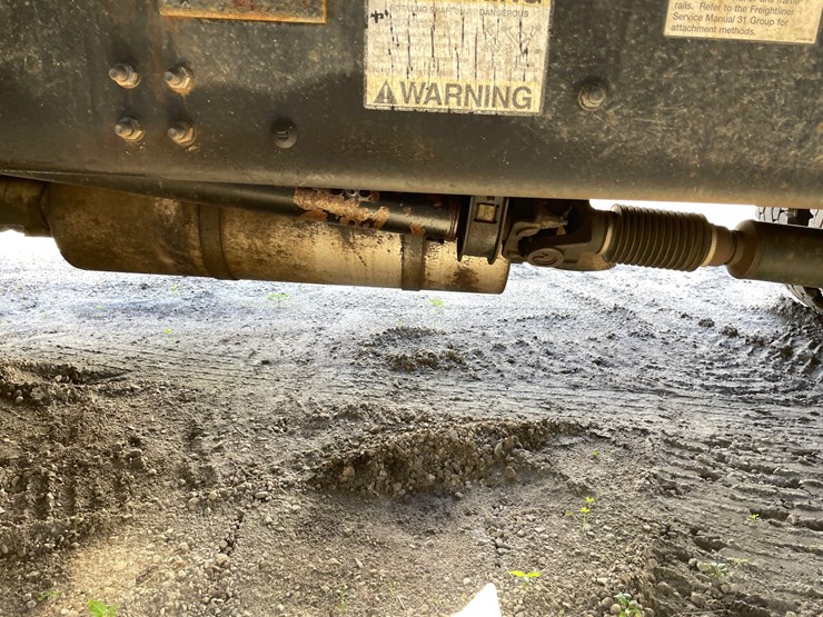 2002-caterpillar-3126-image-21
