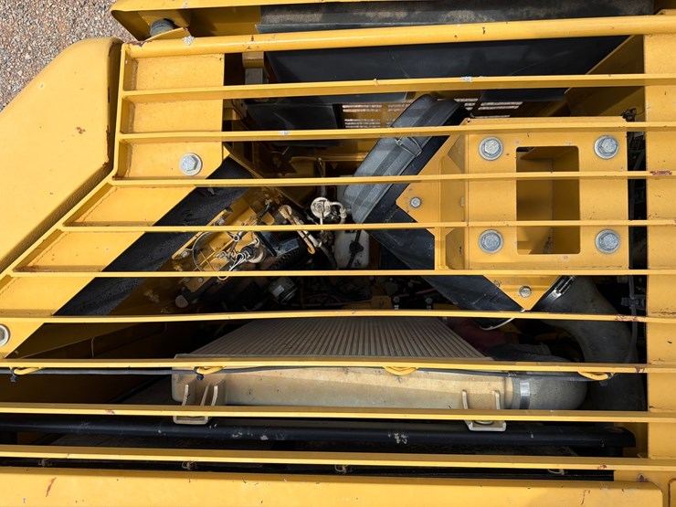 caterpillar-328d-lcr-image-63