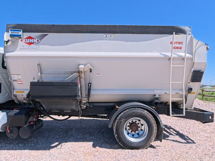 2022-kuhn-knight-4052-image-55