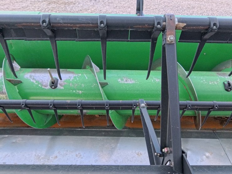 john-deere-635f-image-12