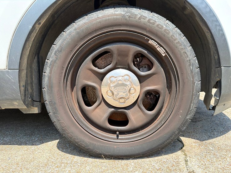 2012-ford-explorer-image-83