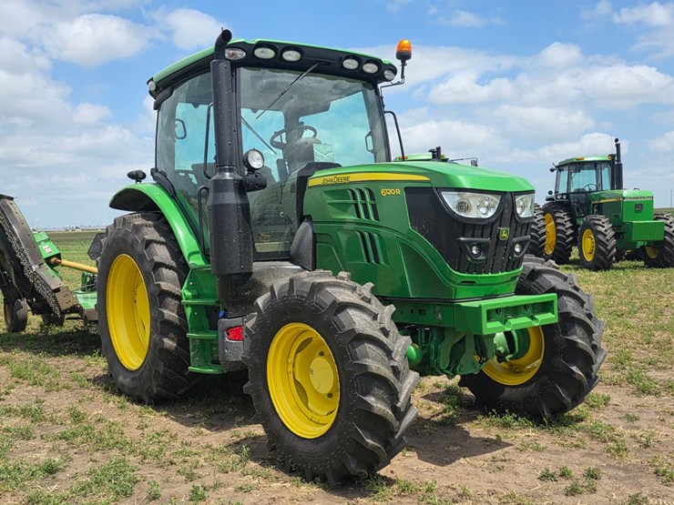 john-deere-6120r-image-1