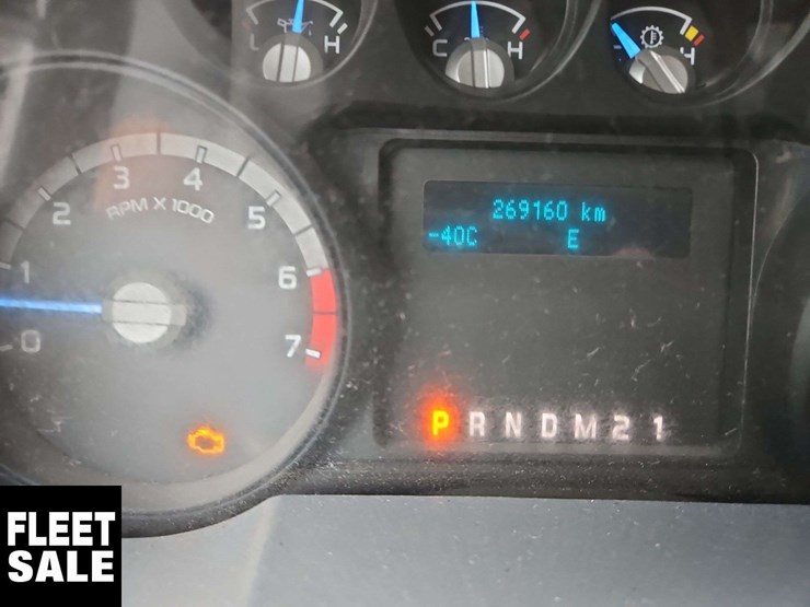2015-ford-f350-image-28