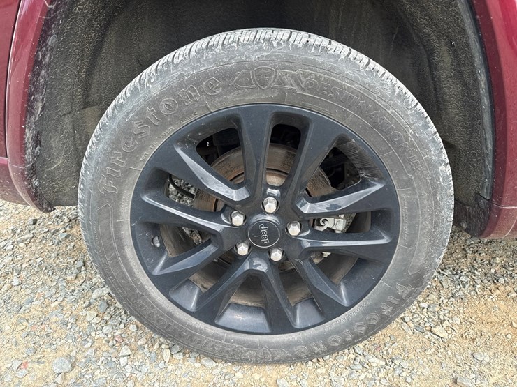 2021-jeep-grand-cherokee-image-57