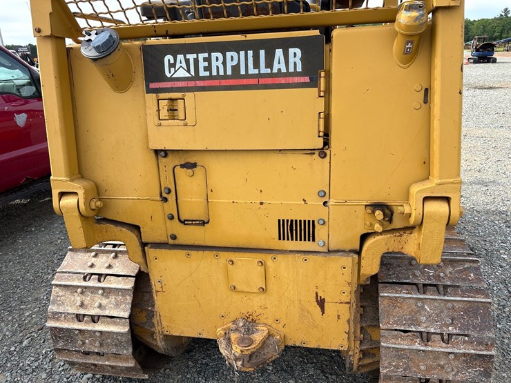 caterpillar-d3c-xl-image-13