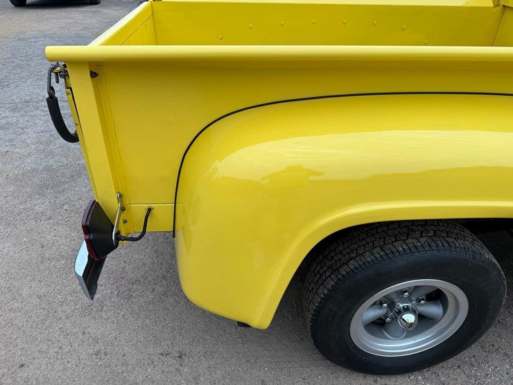 #1378-•-1957-mercury-m100-custom-cab-pickup-truck-image-26