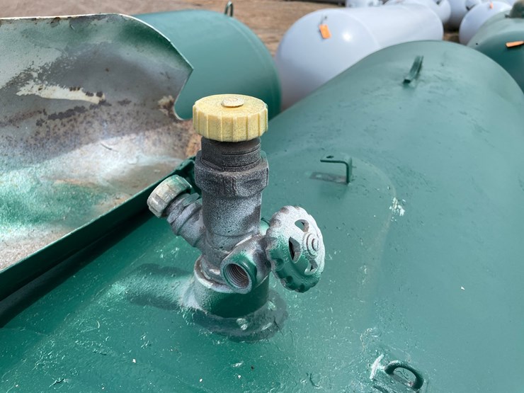 #6493-•-1000-gallon-lp-propane-tank-image-5