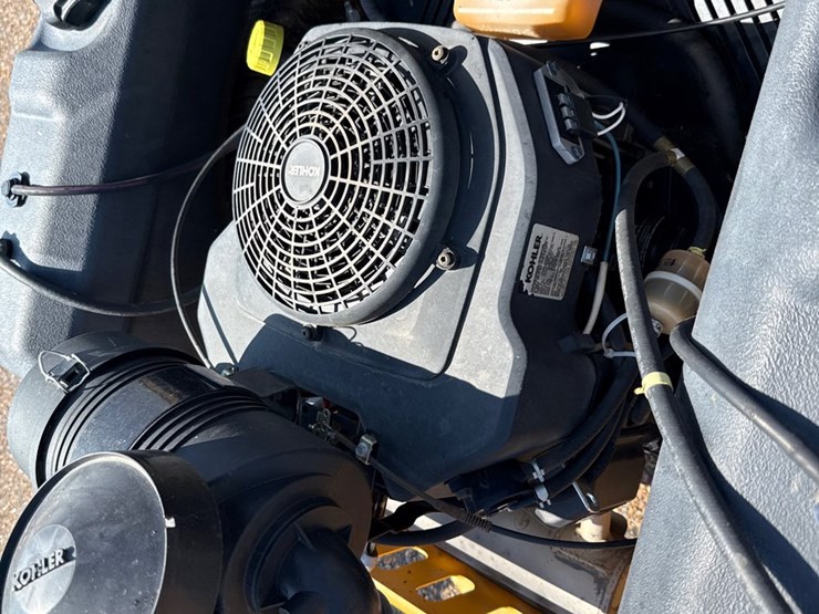 cub-cadet-z-force-48-image-7