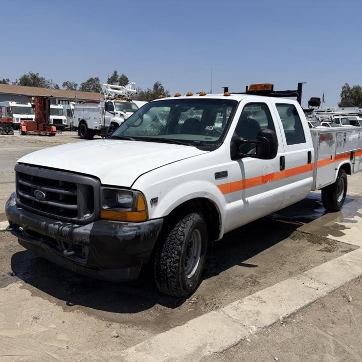 2001 FORD F350 SD