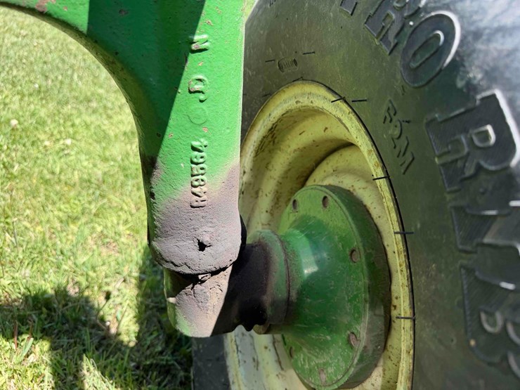 1984-john-deere-4250-image-18