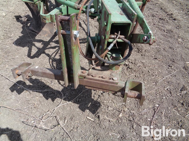 john-deere-2500-image-10
