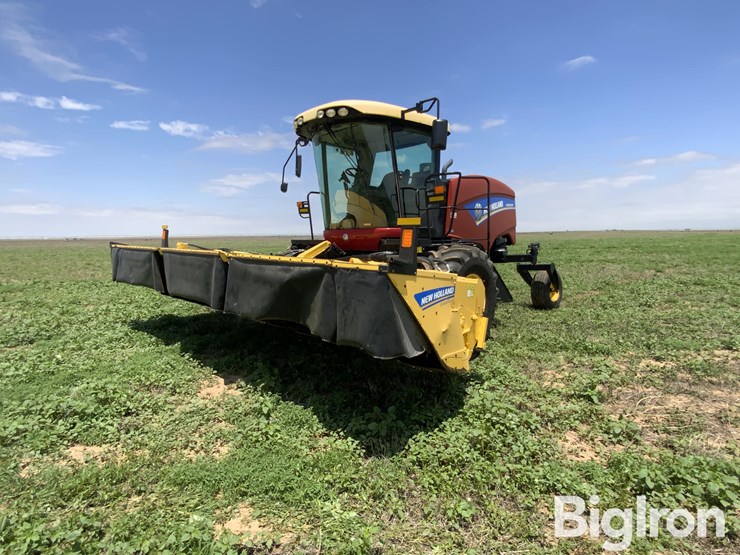 2019-new-holland-speedrower-260-image-1