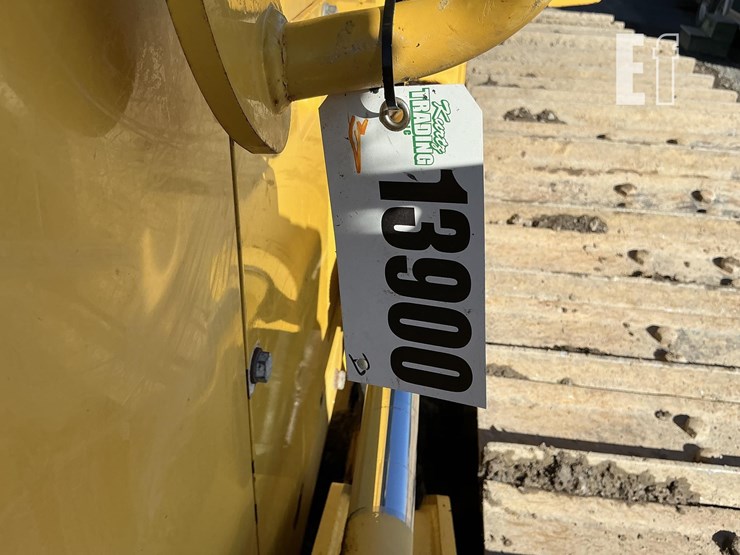 2021-komatsu-d51exi-24-image-20