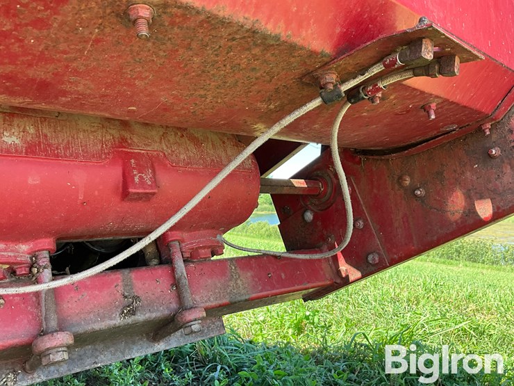 1990-case-ih-1054-image-15