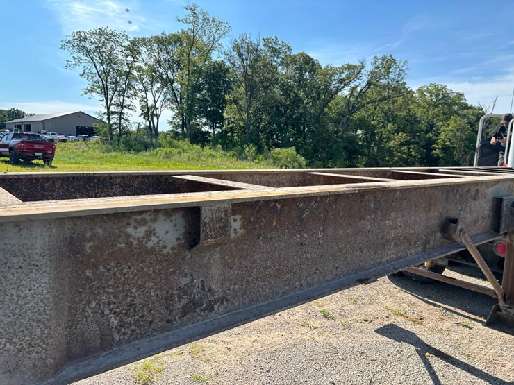 #2216-•-1978-montone-28'-end-dump-semi-trailer-image-23