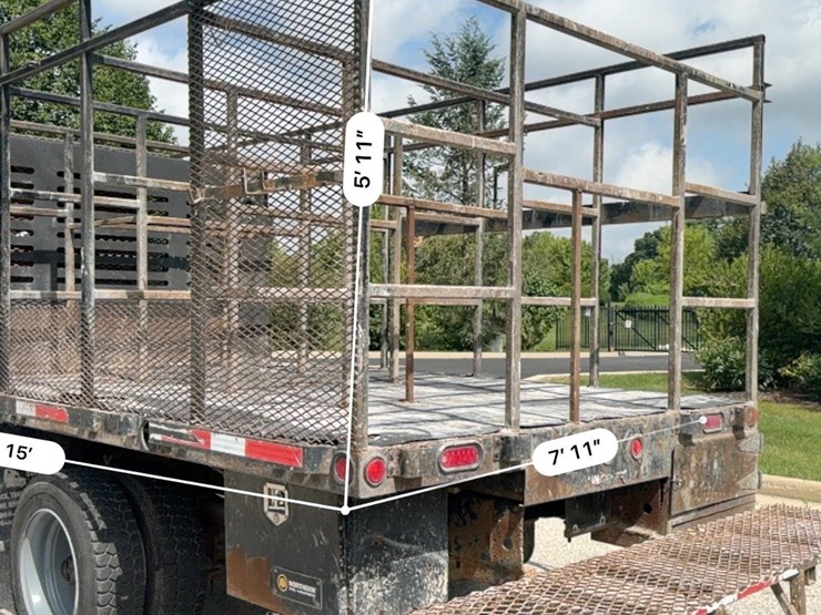 #1487-•-2004-gmc-c4500-flatbed-form-truck-image-53