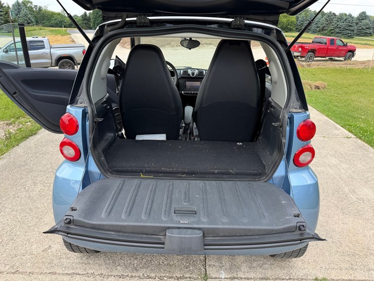 #1488-•-2012-smart-fortwo-passion-coupe-image-36