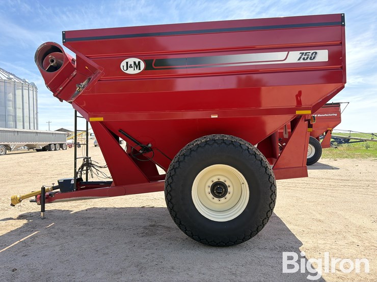 2012-j&m-750-18-image-8