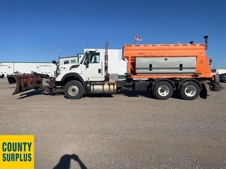 2016-international-workstar-7600-image-2