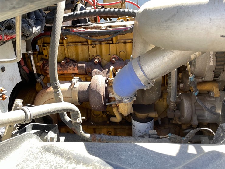 2002-caterpillar-3126-image-35