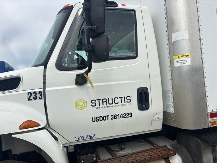 2015-international-durastar-4300-image-11