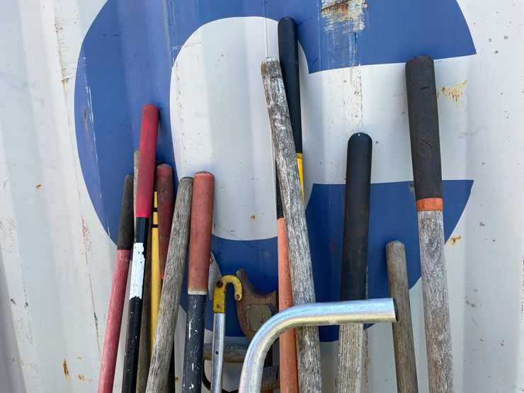 #7147-•-handled-tools-image-12