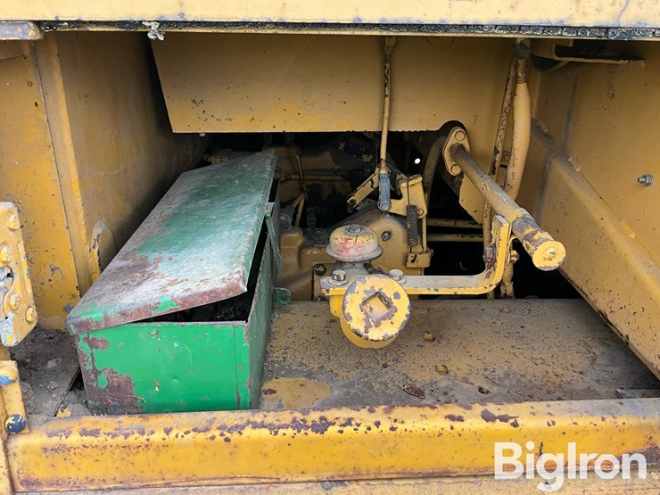 1979-caterpillar-d6d-image-11