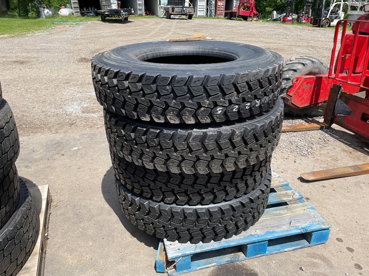 #6512-•-set-of-(4)-semi-tires-image-2
