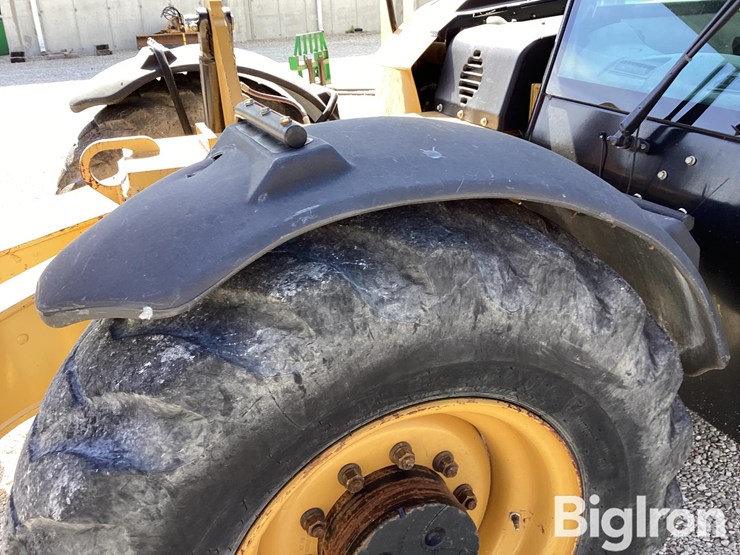 2015-caterpillar-tl1255c-image-12