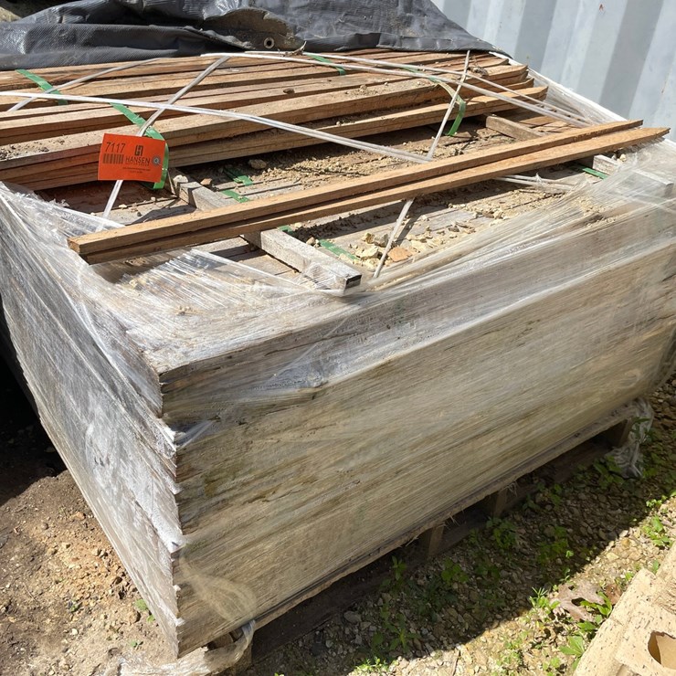 #7117 • Partial Pallet of Wooden Landscaping Stakes