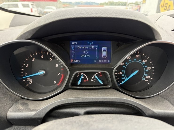 2014-ford-escape-image-26