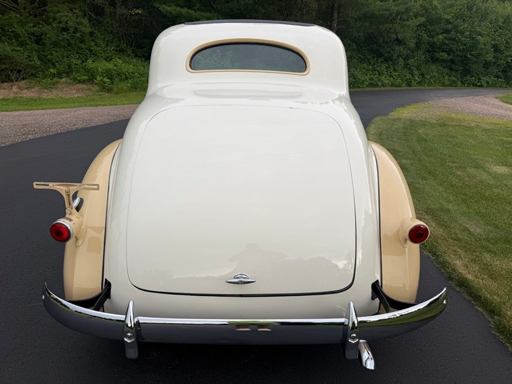 #1372-•-1937-packard-115-c-coupe-image-4