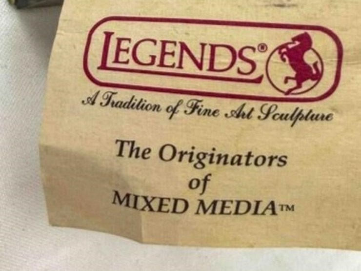 legends-sculpture-image-8
