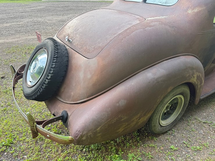 #1369-•-1936-terraplane-car-image-22