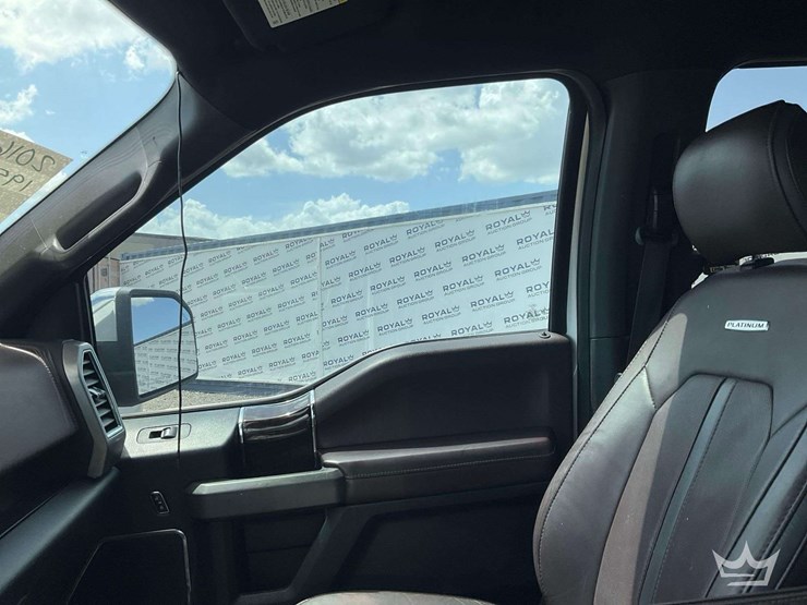 2016-ford-f150-image-17