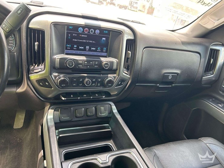 2018-chevrolet-silverado-1500-image-15