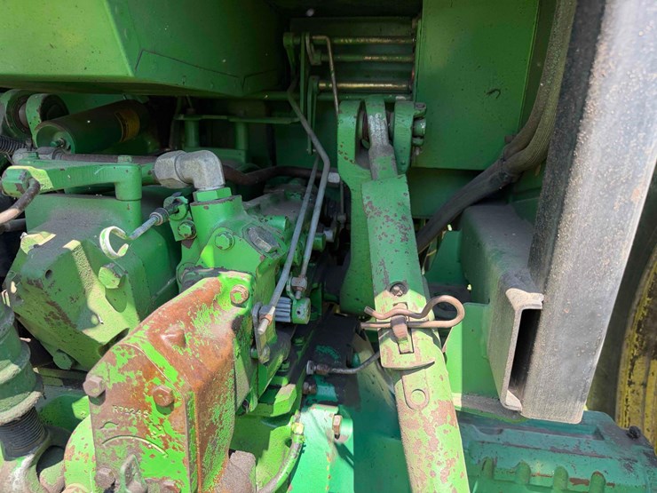 1984-john-deere-4250-image-29
