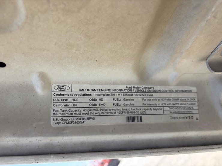 2012-ford-f450-image-9