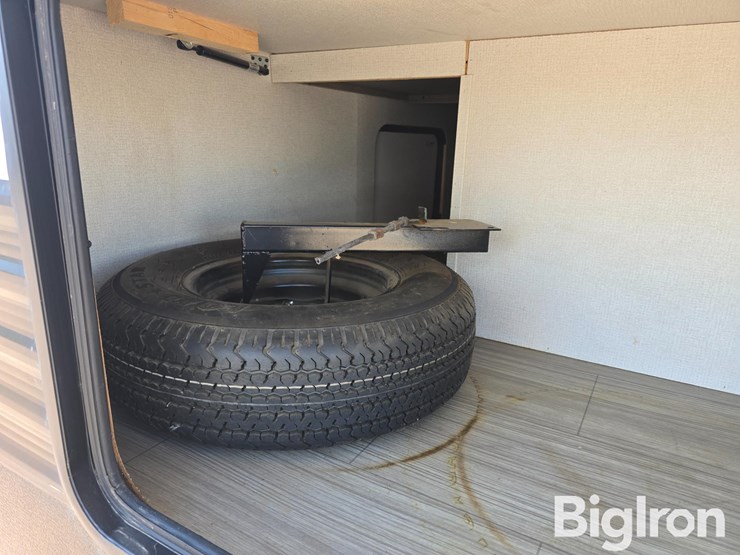 2021-keystone-hideout-290qb-t/a-travel-trailer-image-10