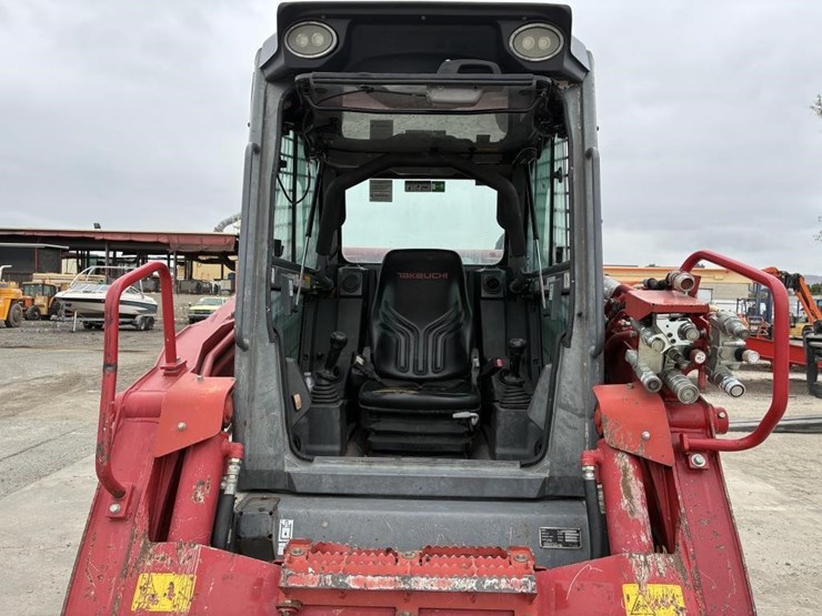 2018-takeuchi-tl12-image-14