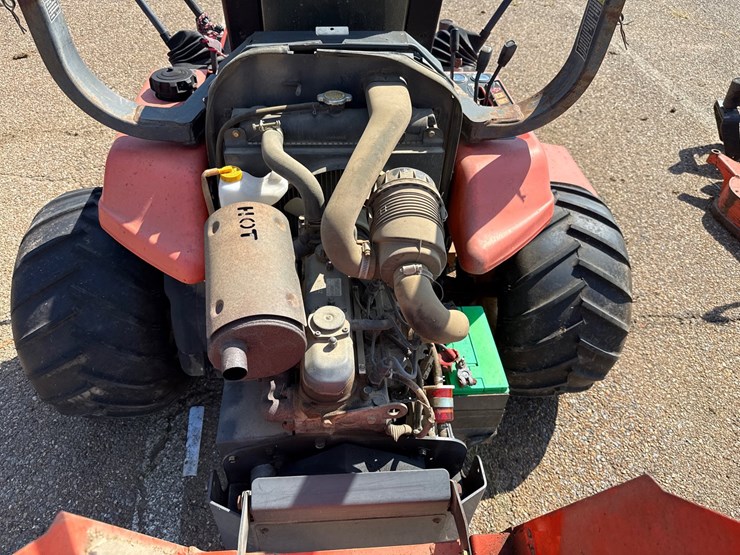 kubota-zd25-image-12