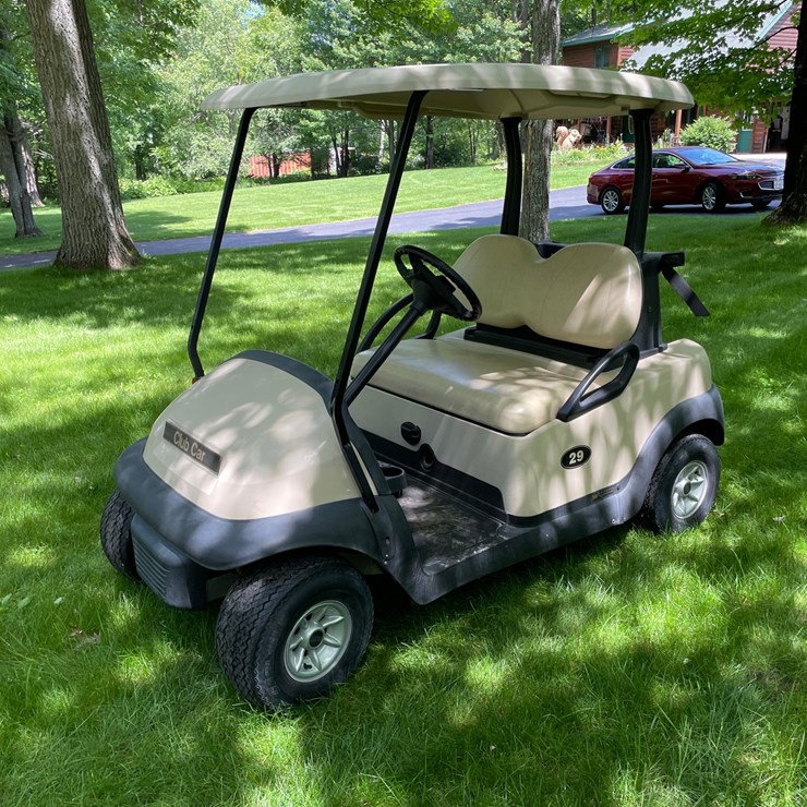 #6059 • Club Car Electric Golf Cart