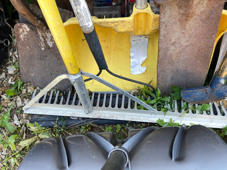 #7148-•-handled-tools-image-7
